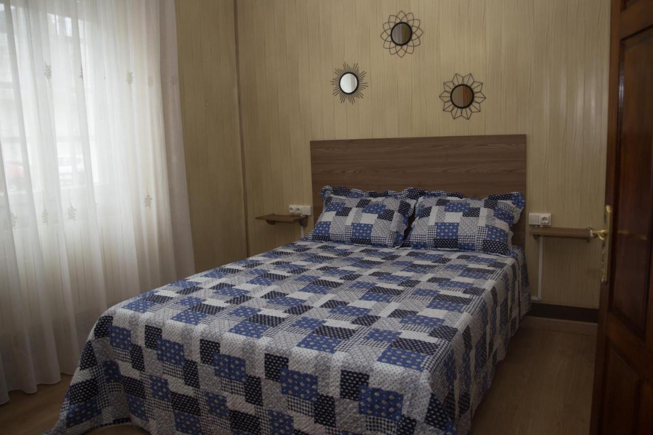 La Casa Del Rio - A 13 Kilometros De Santiago Villa Sigueiro Luaran gambar